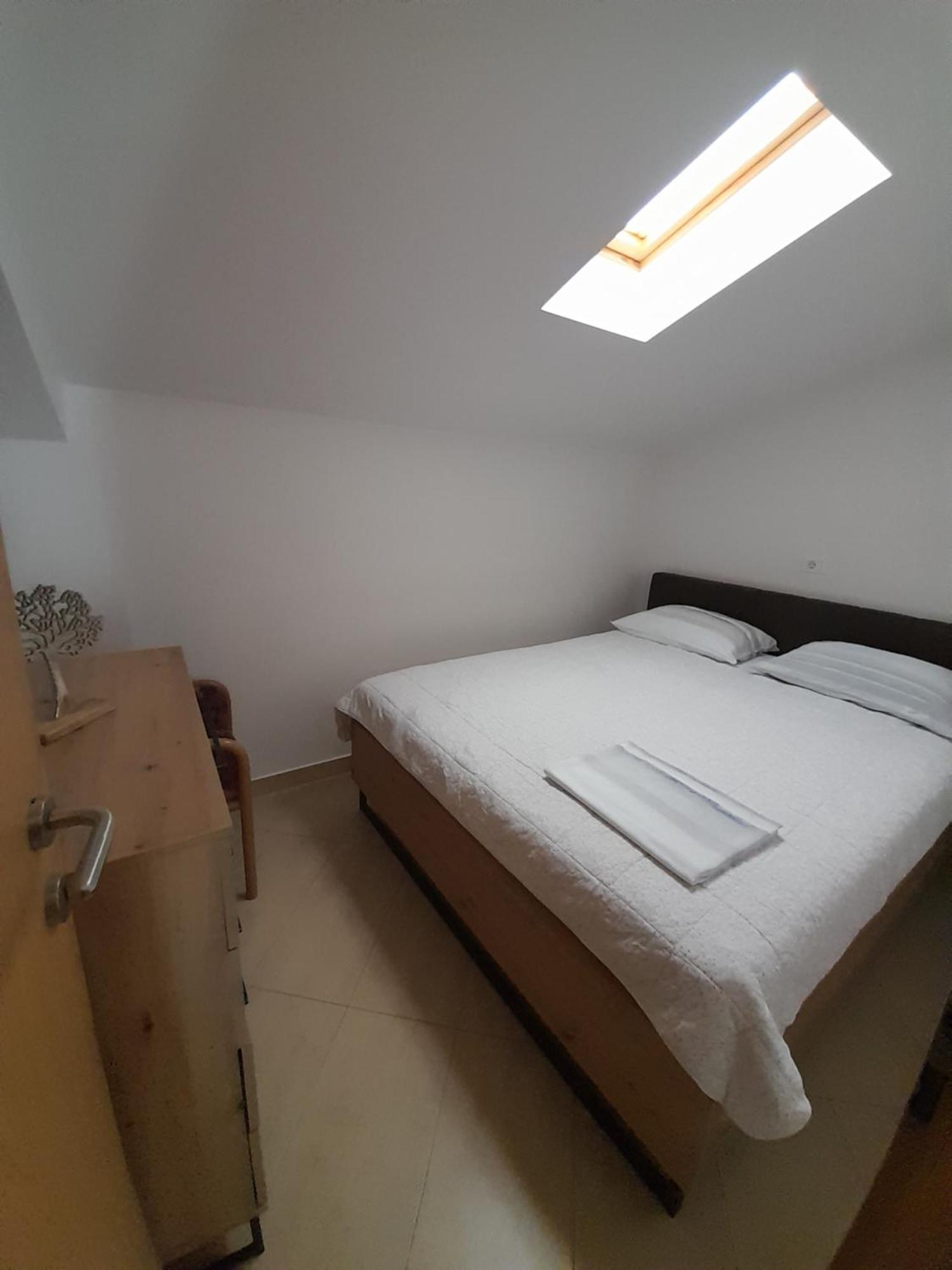 Apartman Voch Zambratija  Bagian luar foto